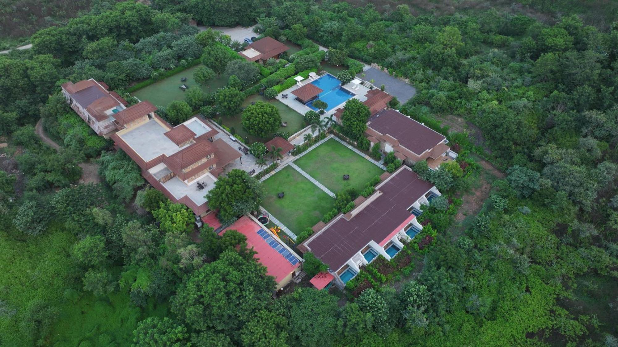 Anandam - A Luxury Resort In Udajpur Zewnętrze zdjęcie