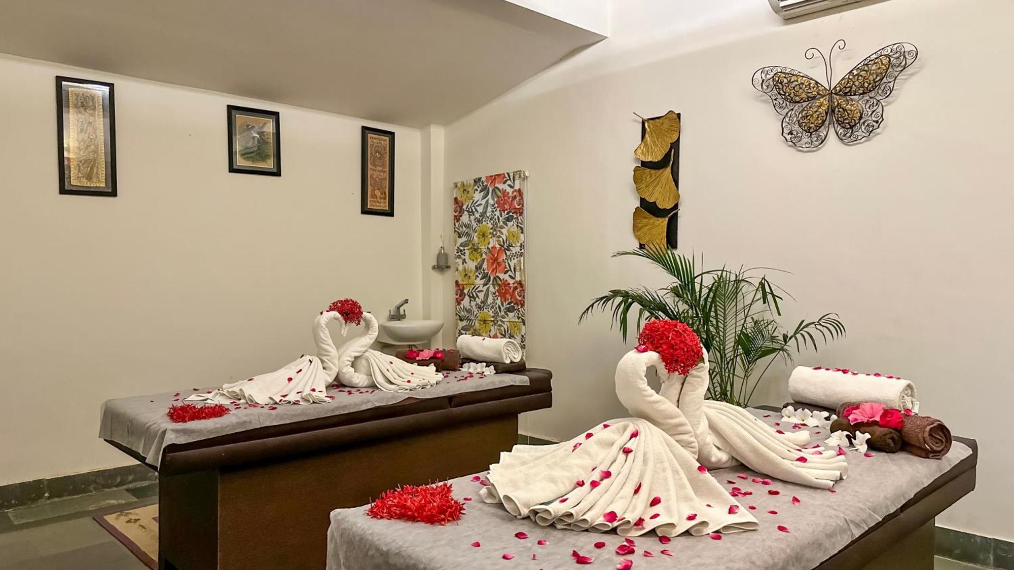 Anandam - A Luxury Resort In Udajpur Zewnętrze zdjęcie
