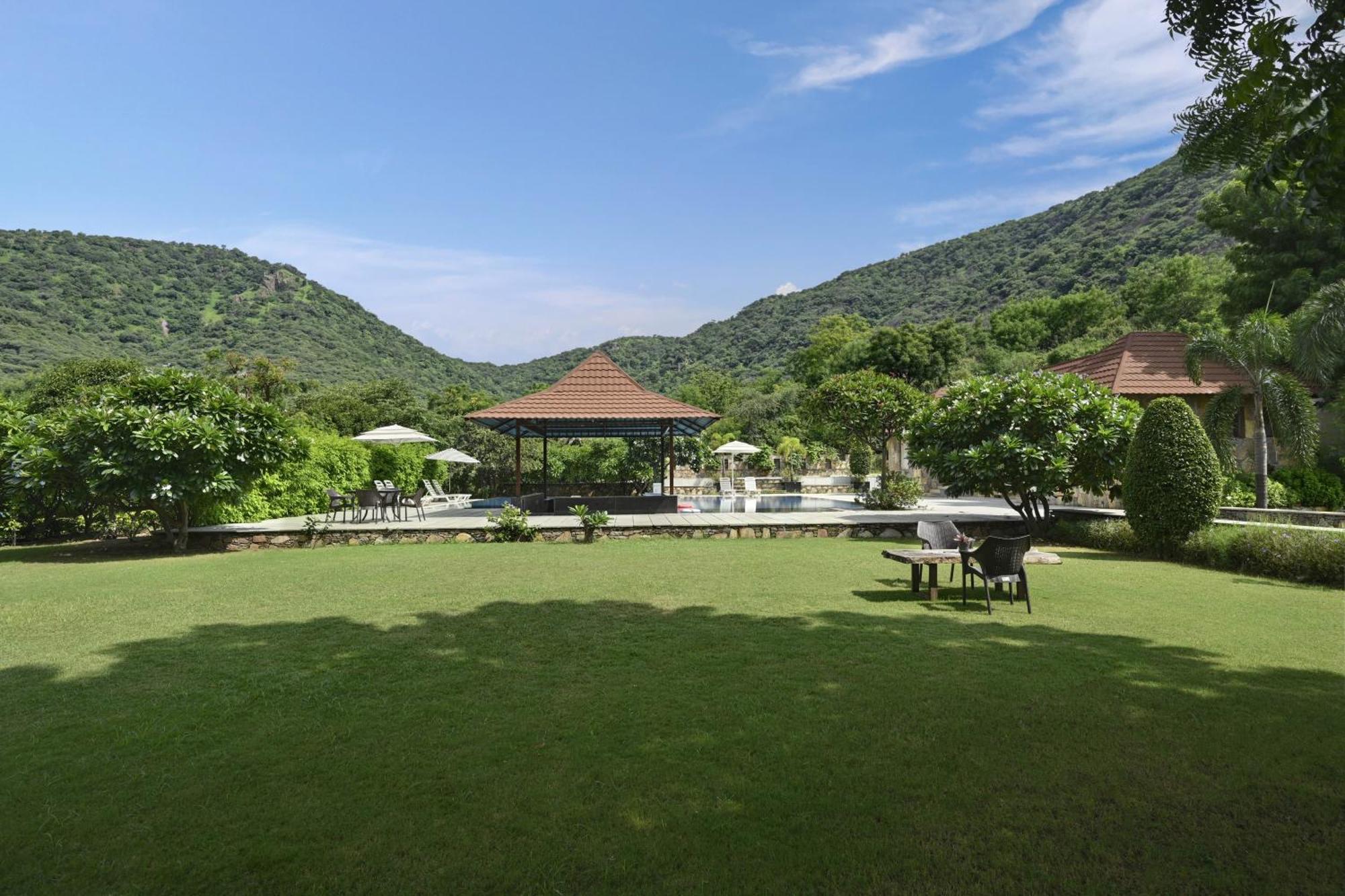 Anandam - A Luxury Resort In Udajpur Zewnętrze zdjęcie