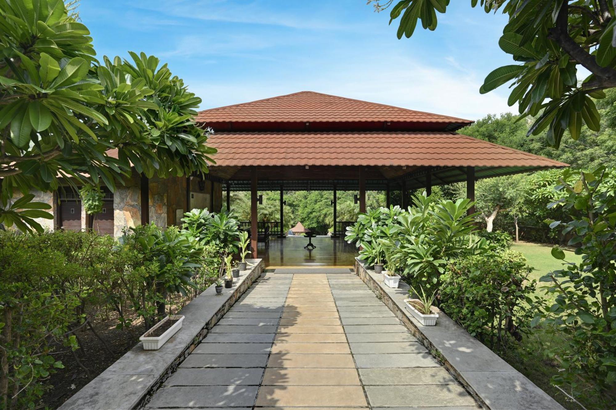 Anandam - A Luxury Resort In Udajpur Zewnętrze zdjęcie